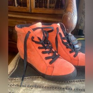 EUC pink and black wedge sneakers